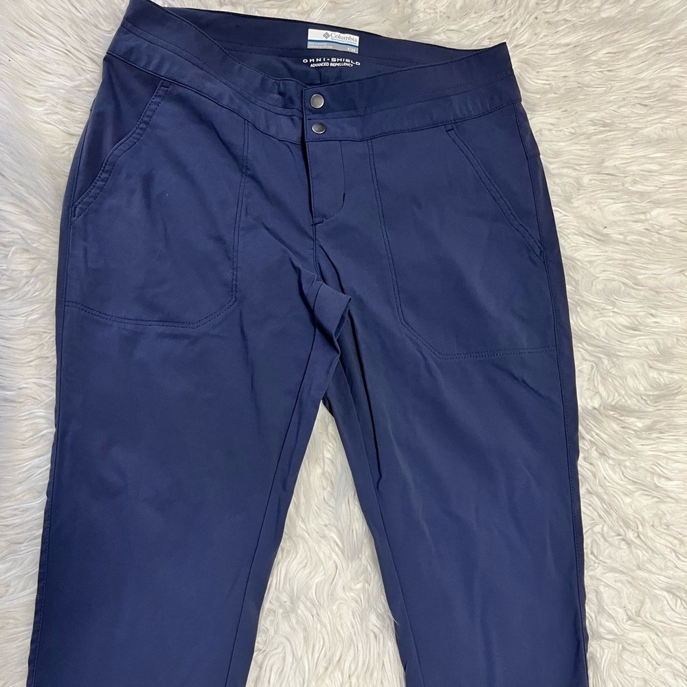 Columbia Capri pants